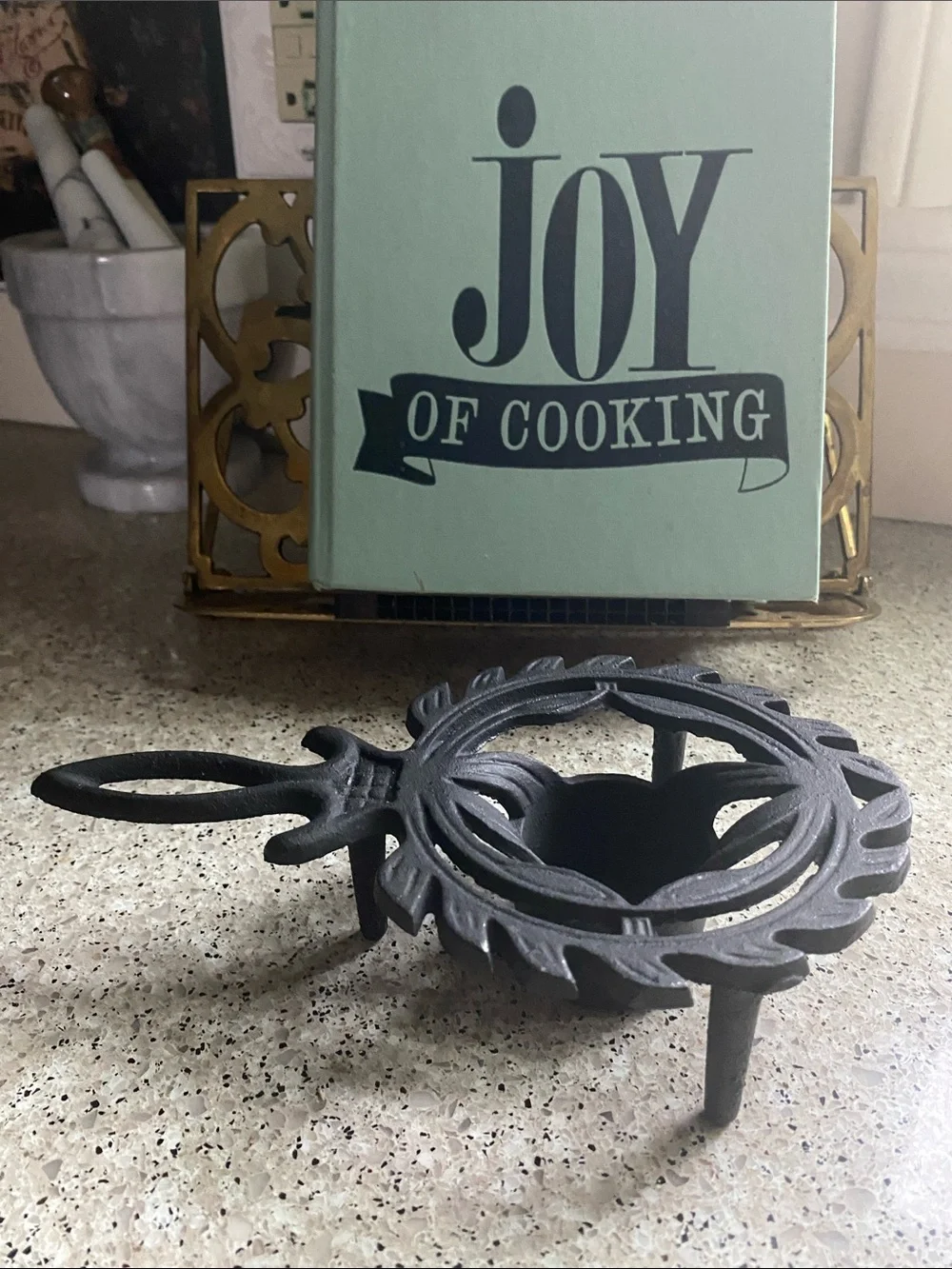 LIKE NEW Vintage Cast Iron Footed Teapot Warmer/Tea Light Holder